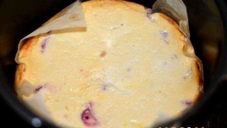 клубничный чизкейк в мультиварке