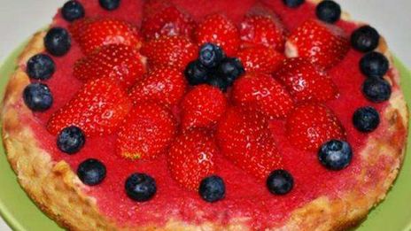 клубничный чизкейк в мультиварке