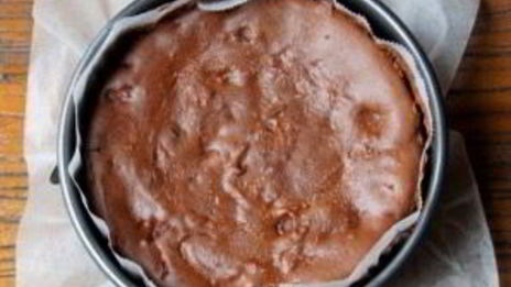 шоколадный чизкейк с вишней