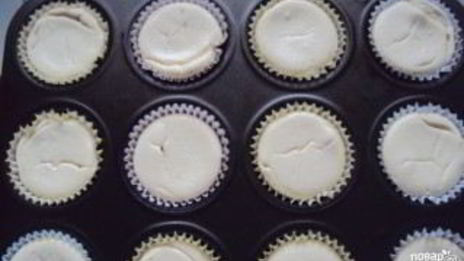 вишневые мини-чизкейки