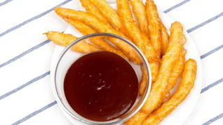 Чурросы с шоколадно-кофейным соусом