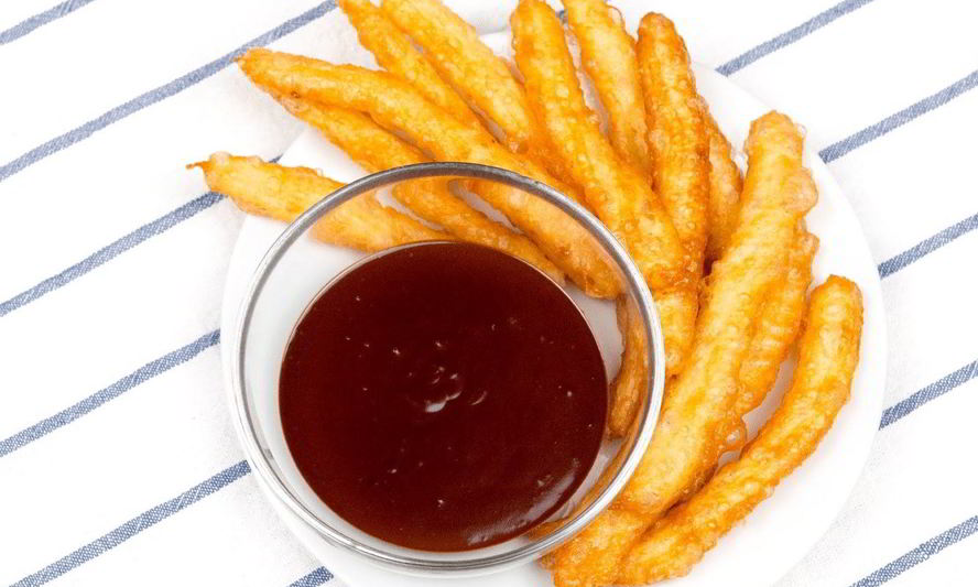 Рецепт чурросов с шоколадно-кофейным соусом