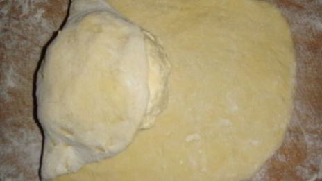 домашние слойки с печенью