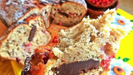 кекс банановый с шоколадным сюрпризом