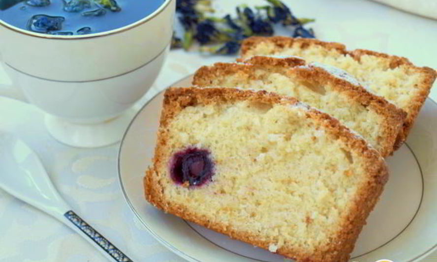 Рецепт кекса на белках с вишней