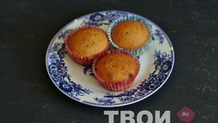 Кекс с изюмом