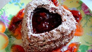 Кекс с яблоками и фундуком