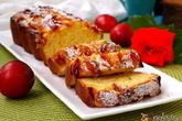 Кекс со сливами на сметане