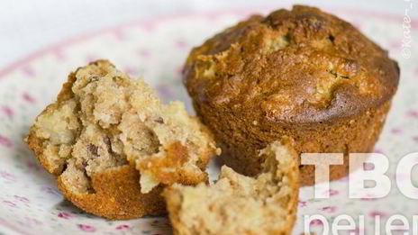 кексы из цельнозерновой муки с яблоками и пеканом