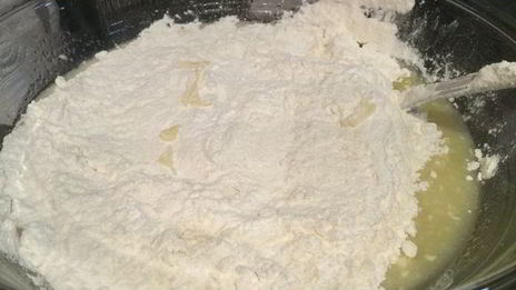 кексы с малиной и миндалем