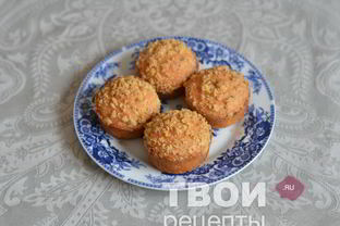 Кексы с ореховой крошкой