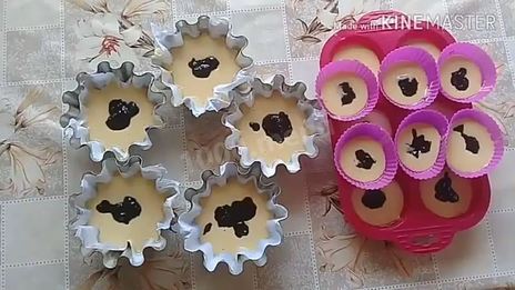 кексы с повидлом внутри