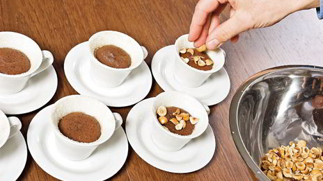 холодно-горячий шоколадный кекс-пудинг