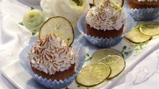 Лаймовые капкейки с цитрусовым курдом