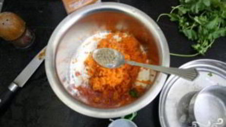 морковные кексы с кориандром и кукурузой