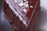 Пористый шоколадный кекс