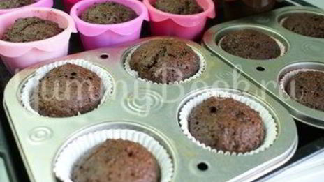 шоколадные капкейки с кремом