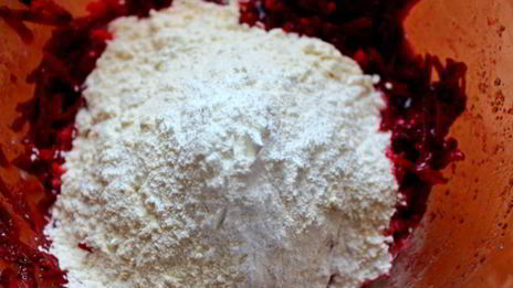 свекольный кекс с имбирем