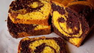 Тыквенно-шоколадный мраморный кекс