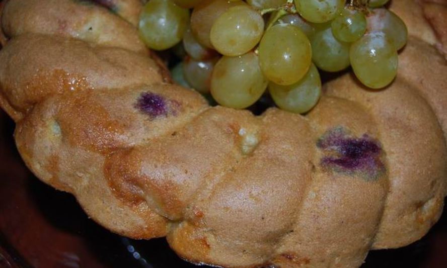 Рецепт винного кекса с виноградом