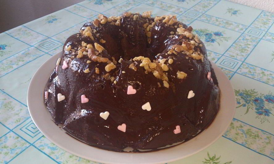 Рецепт вкусного шоколадно-ореховый кекс