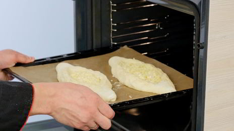 аджарские хачапури по-батумски