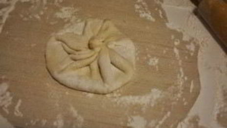 хачапури с сулугуни на сковороде