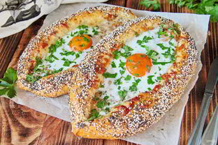 Хачапури с тунцом