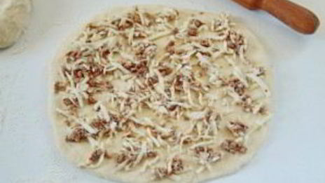 хачапури с тунцом