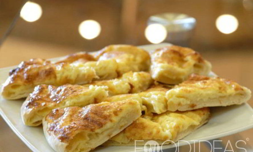 Рецепт хачапури с творогом и сыром из слоеного теста