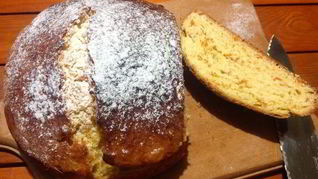 Апельсиновый сладкий хлеб с курагой