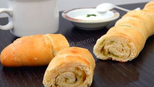 Багет с чесноком и зеленью