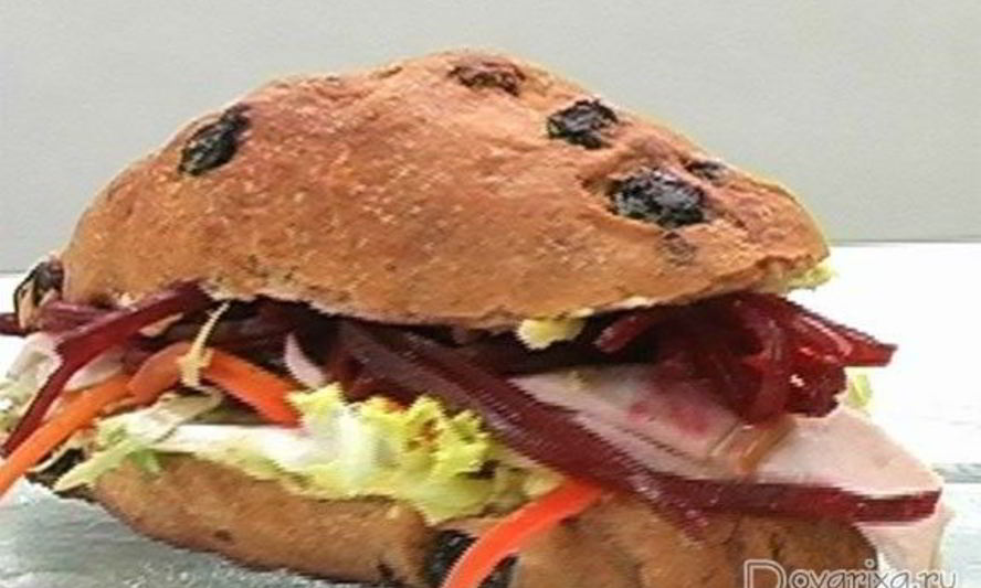 Рецепт багета с курицей и свеклой