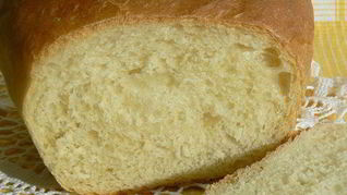 Белый хлеб на сыворотке