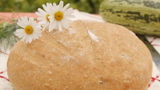 Деревенский ржаной хлеб