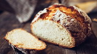 Ирландский содовый хлеб в чугунной сковороде