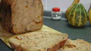 Хлеб с сухофруктами