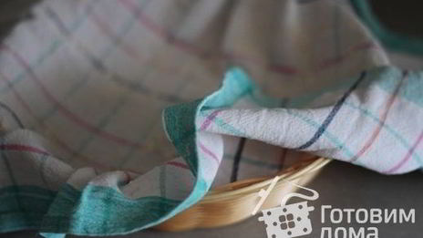 хлеб со смешанной мукой и семечками на ржаной закваске