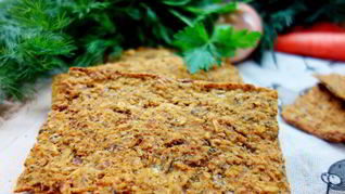 Морковно-луковые хлебцы