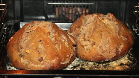 мультизлаковый хлеб с бататом и грецким орехом