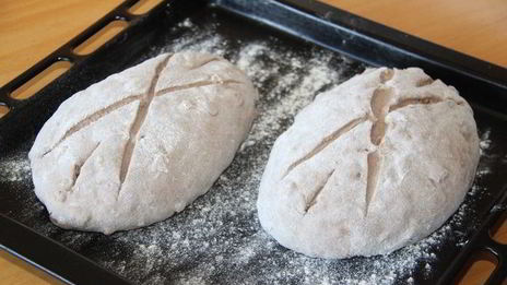 мультизлаковый хлеб с бататом и грецким орехом