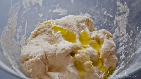 сладкий итальянский хлеб с виноградом