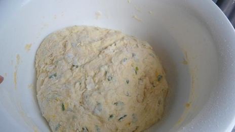 тыквенный хлебушек с зеленым луком