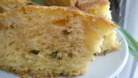 тыквенный хлебушек с зеленым луком