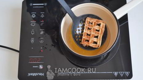 хворост из жидкого теста