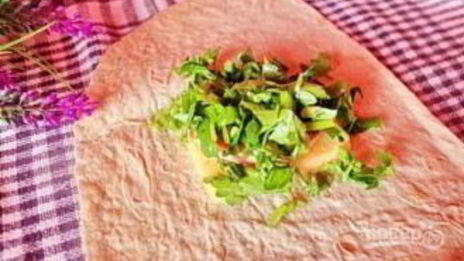 конвертики из лаваша с ветчиной