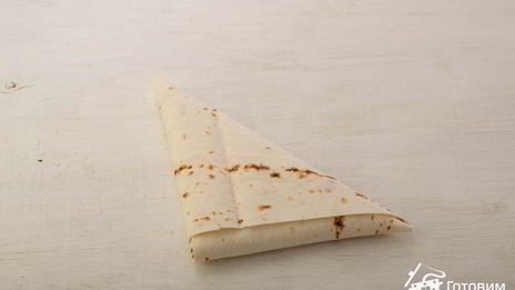 конвертики с мясом и фасолью в лаваше