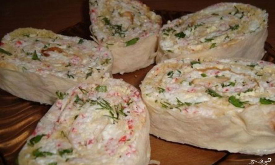 Рецепт лаваша с крабовыми палочками и сыром