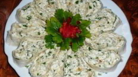 лаваш с начинкой из творога и зелени