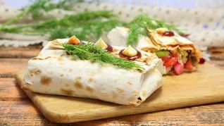 Лаваш с овощами